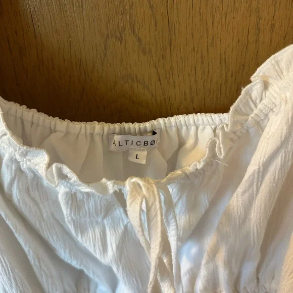 Baltic Born White Mini Dress - Picture 2 of 7